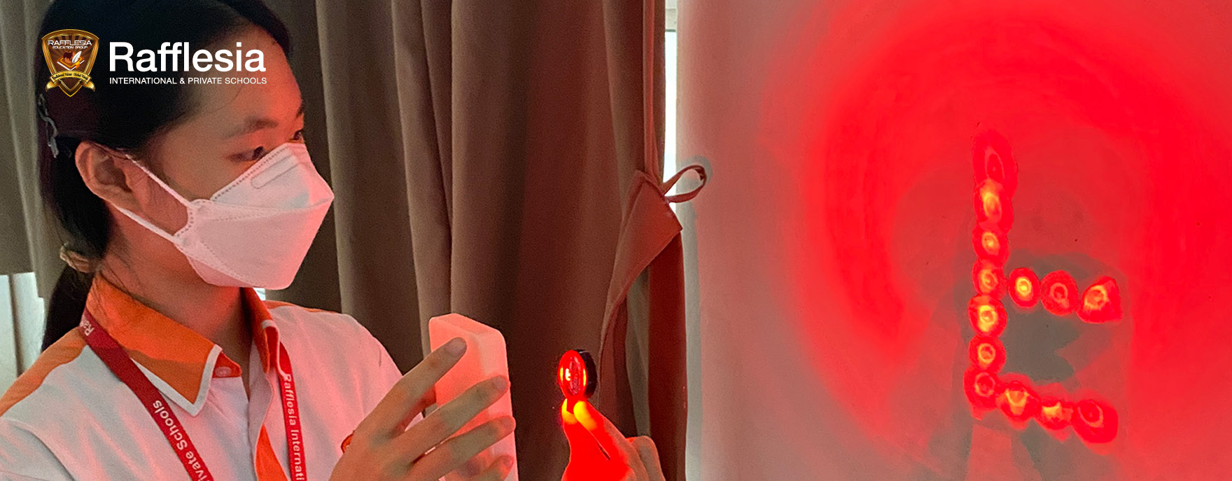Lens Lab: Light, Lenses & Learning!