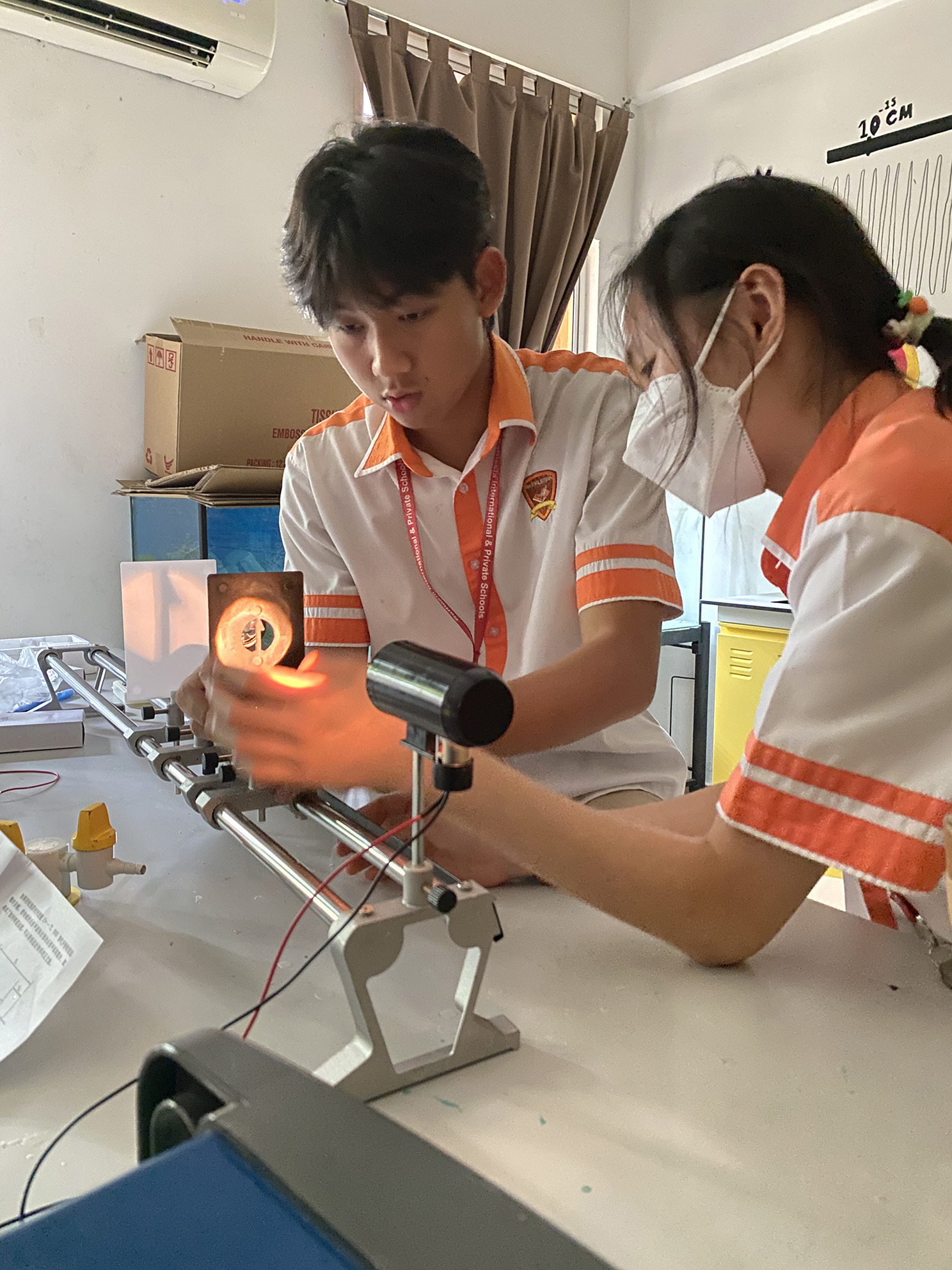 Lens Lab: Light, Lenses & Learning!