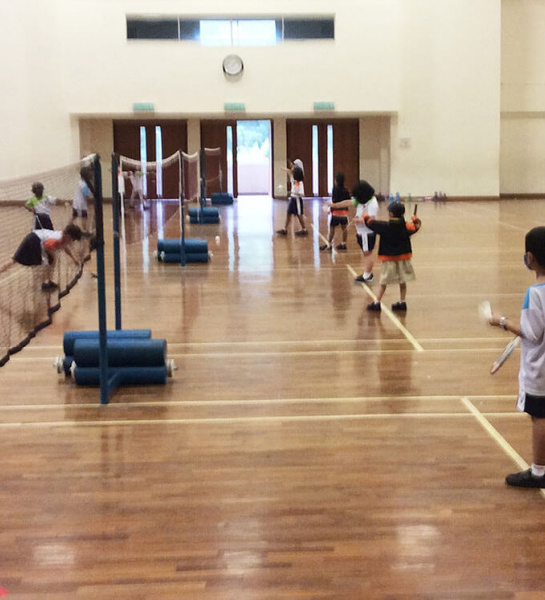 Badminton