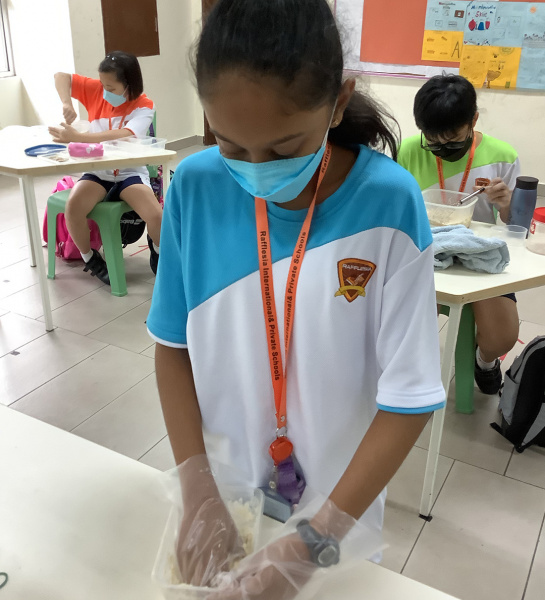 Dough with Yeast Experiment