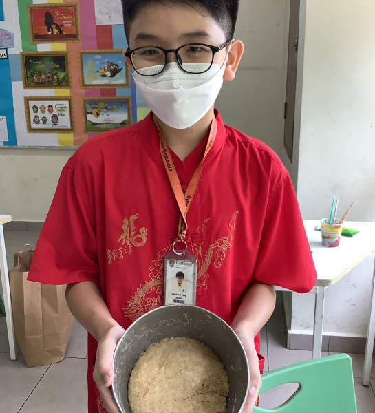 Dough with Yeast Experiment