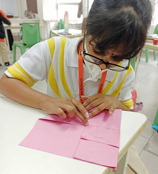 Mid-Autumn Lantern Making