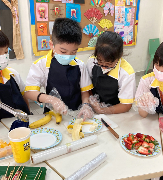 Healthy Mixed Fruit Stick Making