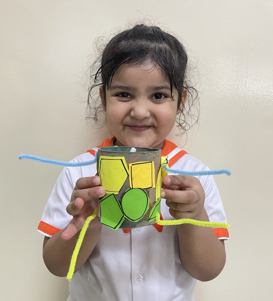 World of Robots: Crafting Connections Through Creativity!