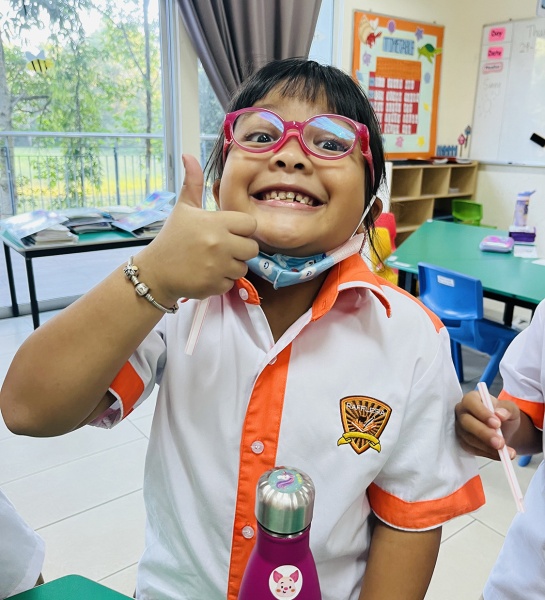 Year 1 Scientists Explore Their Taste Buds!