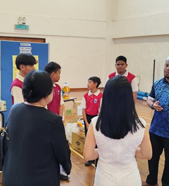 Sharing the Spirit of Giving!