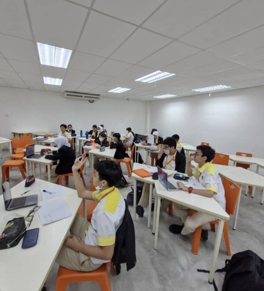 Mastering Mandarin with Joy!