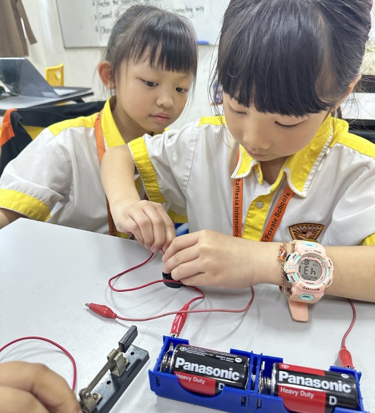 Junior Engineers at Work!