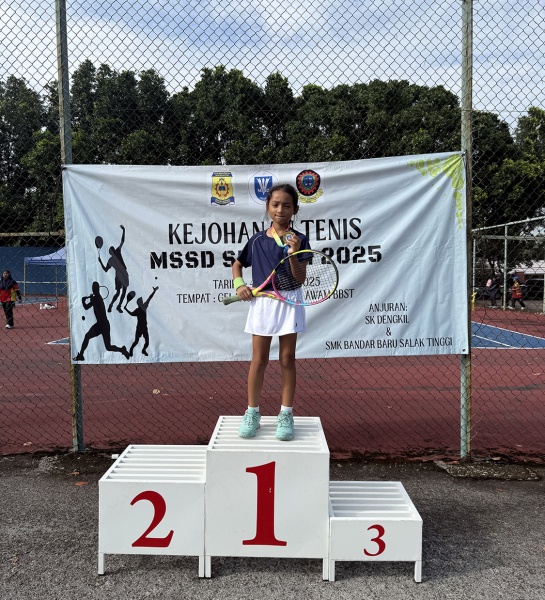 Congratulations to our young tennis champion, Raessa!